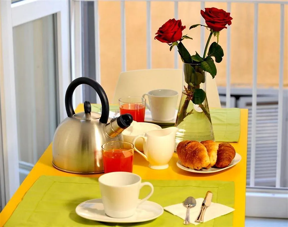 B&B Amor Rome 3*,  Italië
