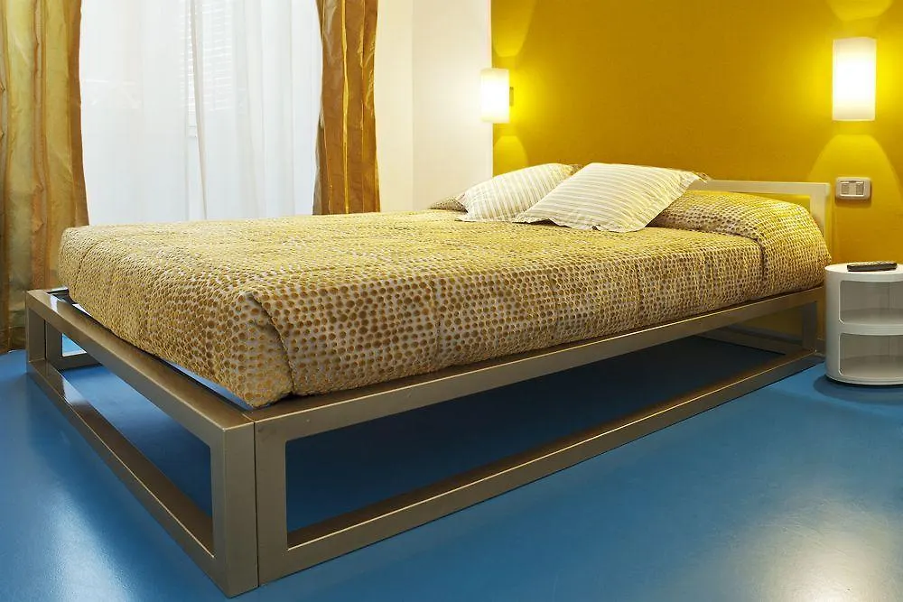 B&B Amor Roma 3*,